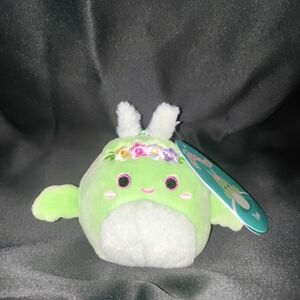 3.5" Clip-On Tove the Mothman Squishmallow